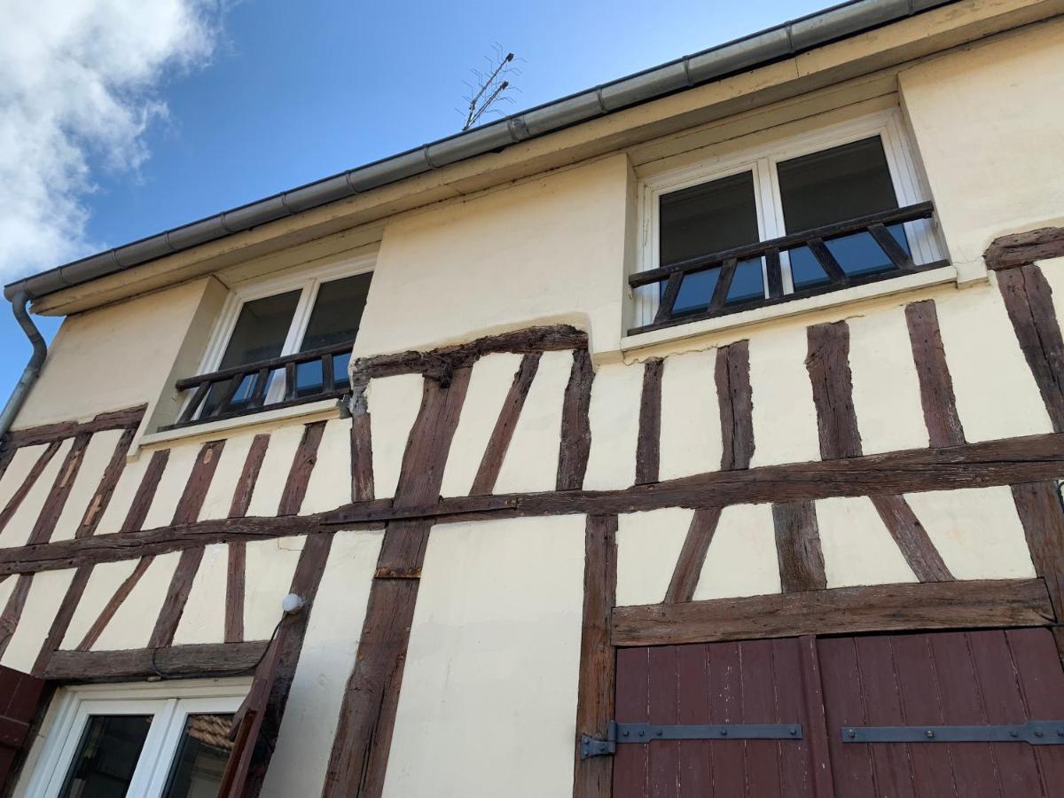 Au Soleil Normand Appartement Vernon  Buitenkant foto